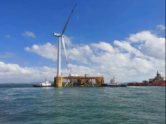 中国首个海上混合浮式风电项目揭幕